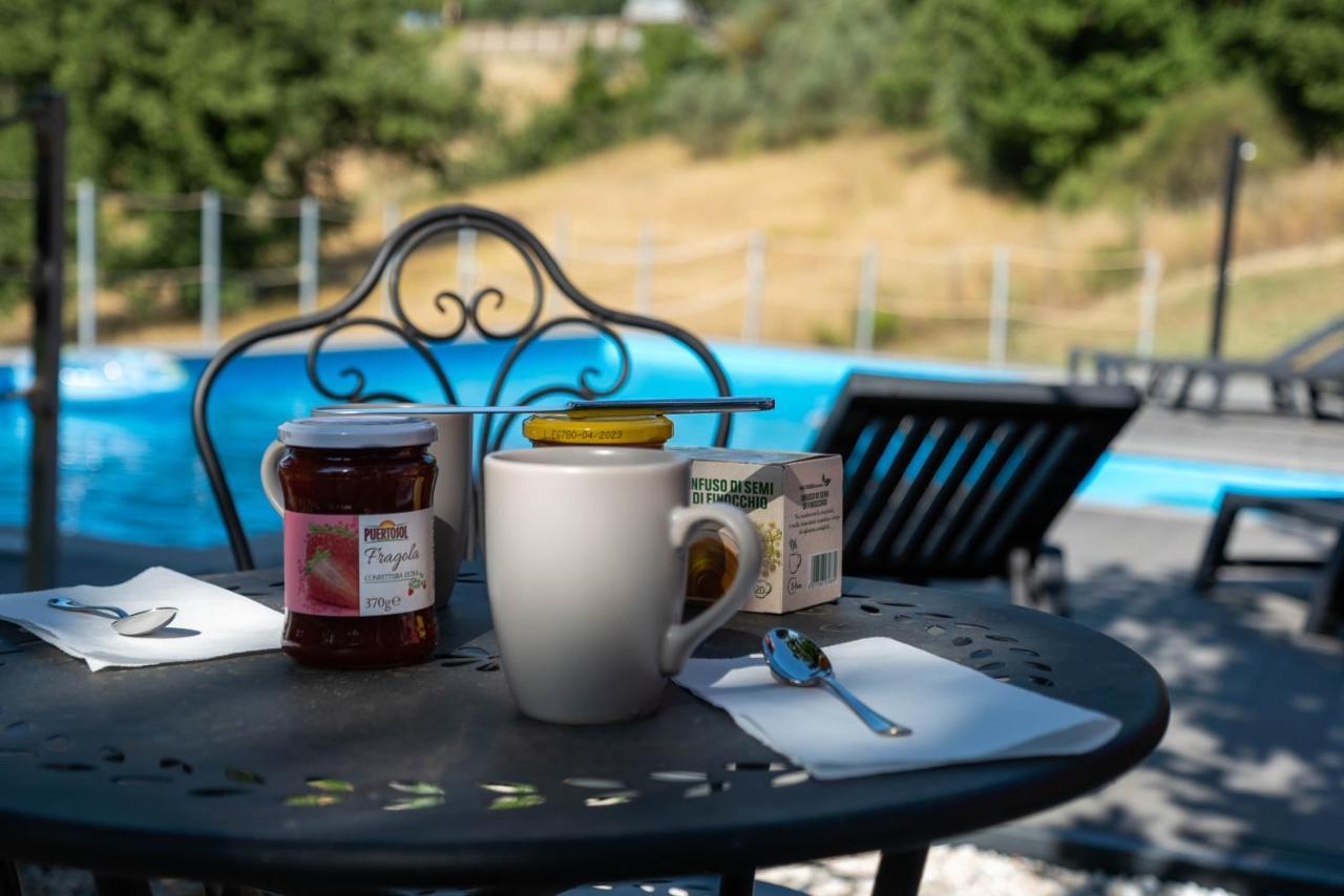 Luxury Villa Arianna Tarano エクステリア 写真