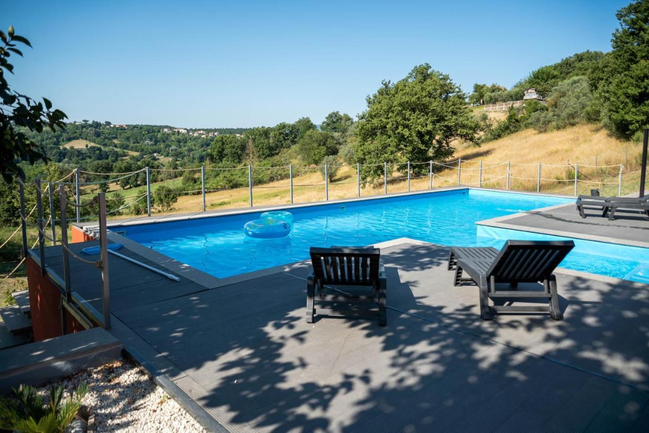 Luxury Villa Arianna Tarano エクステリア 写真